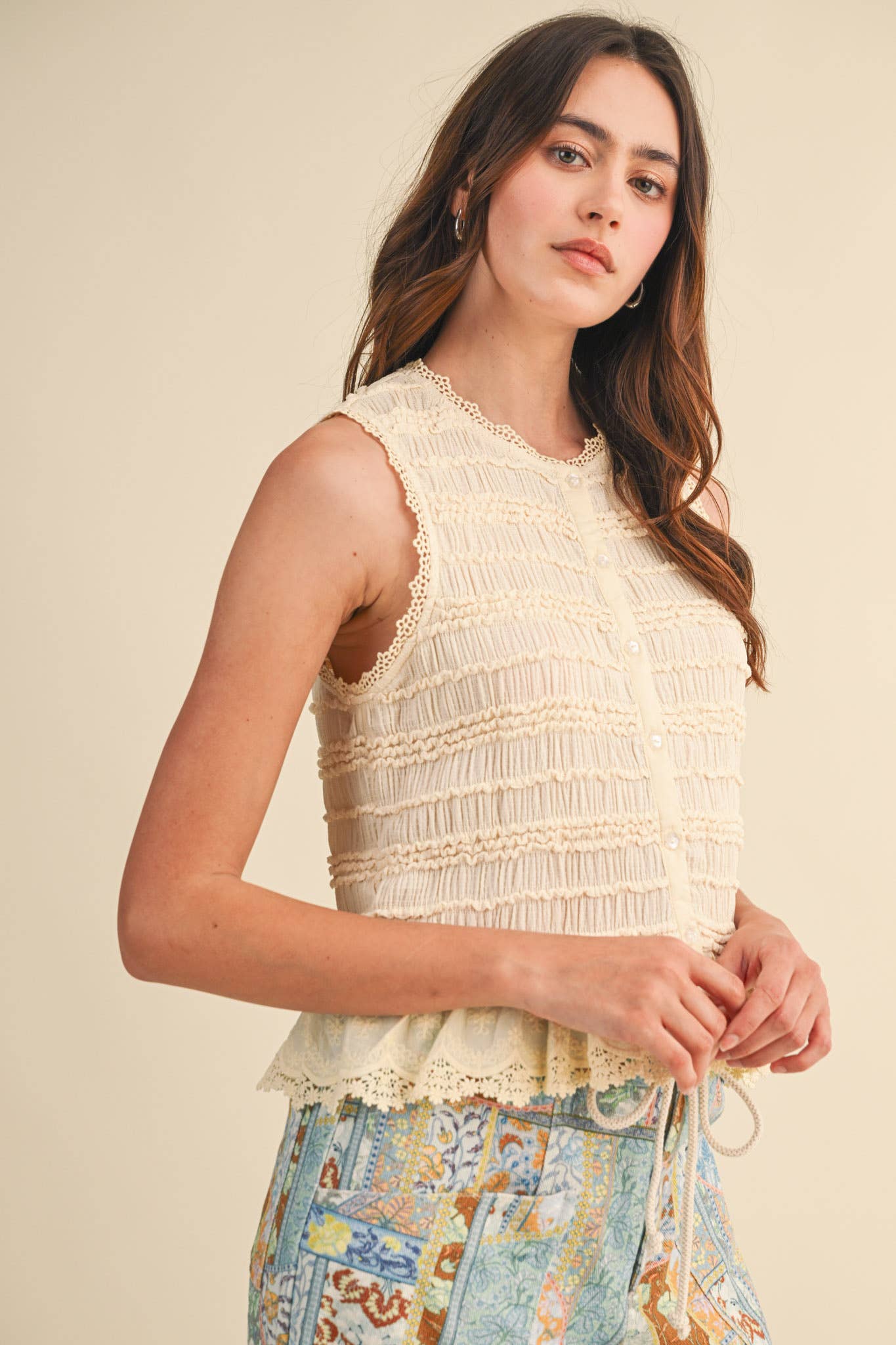 &MERCI - SHIRRED BUTTON DOWN TOP WITH LACE TRIM MTP4759