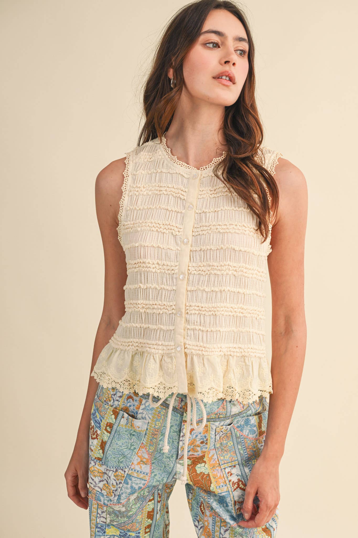 &MERCI - SHIRRED BUTTON DOWN TOP WITH LACE TRIM MTP4759