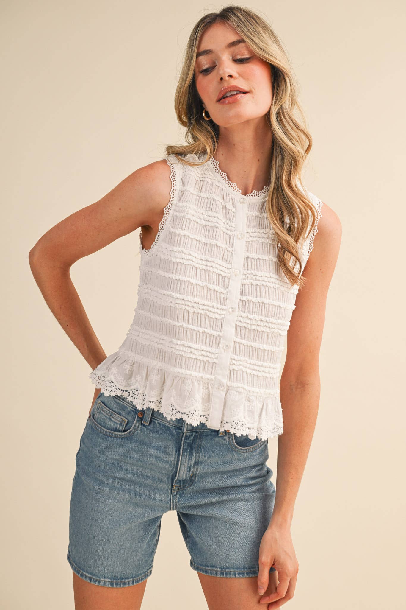 &MERCI - SHIRRED BUTTON DOWN TOP WITH LACE TRIM MTP4759