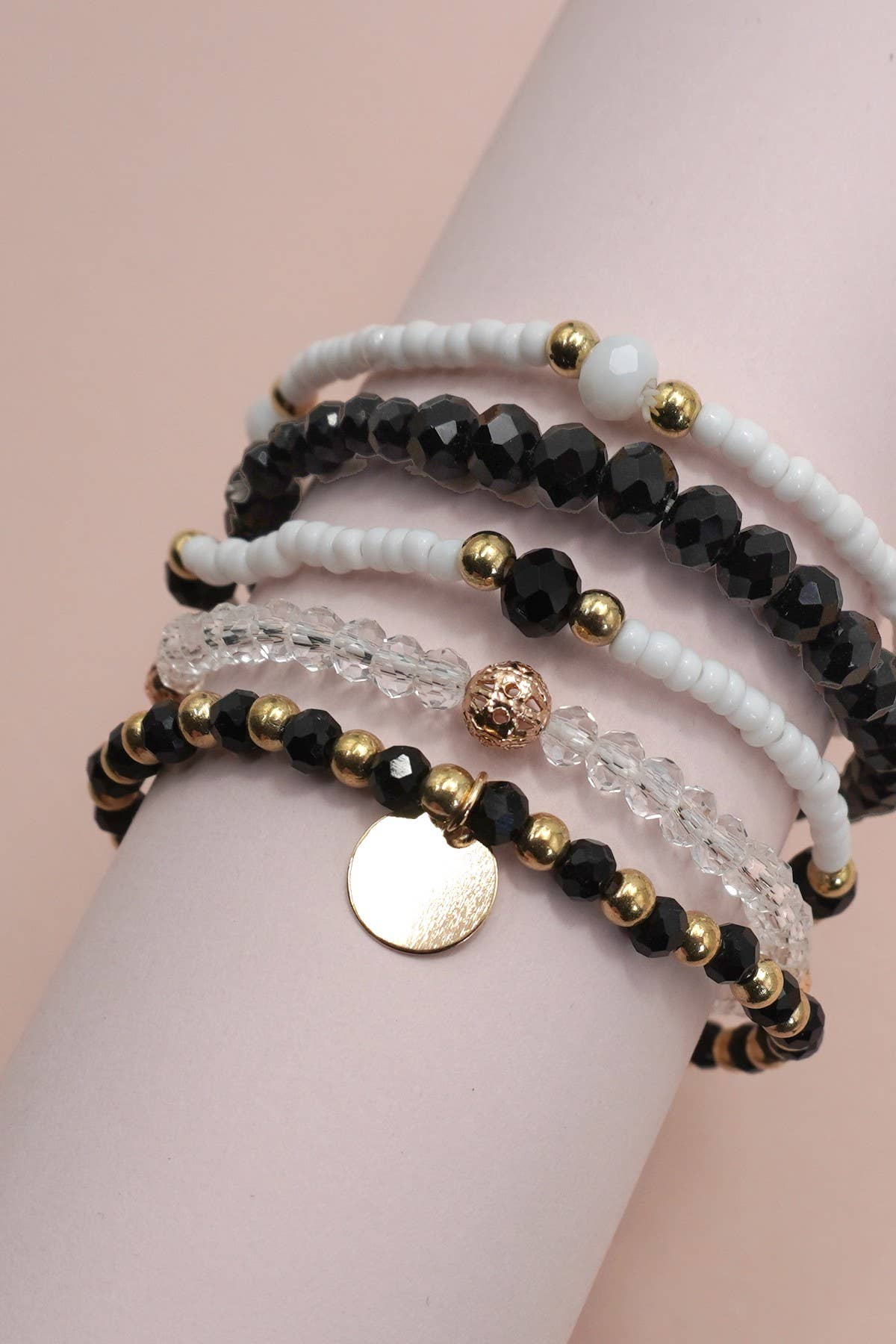 JOSSLYN by wall to wall - MULTILAYER BEADED CHAIN DISC CHARM BRACELET | 40B5160