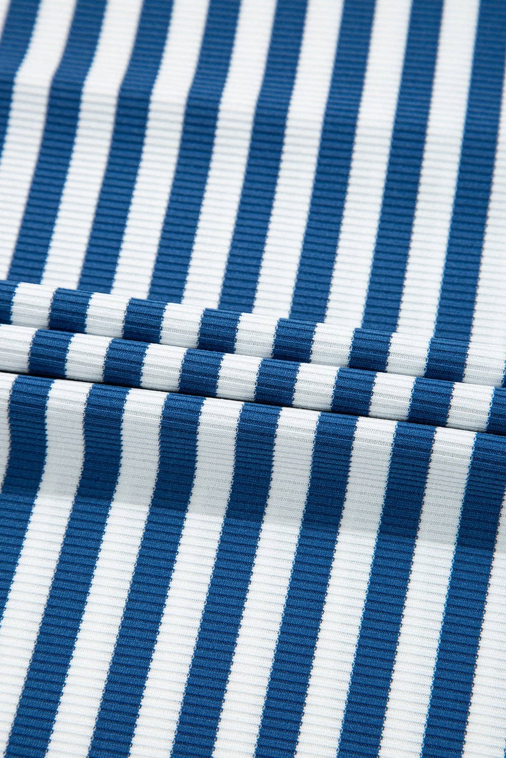 LALA LOO - Plus Size Stripe Top and Shorts Set