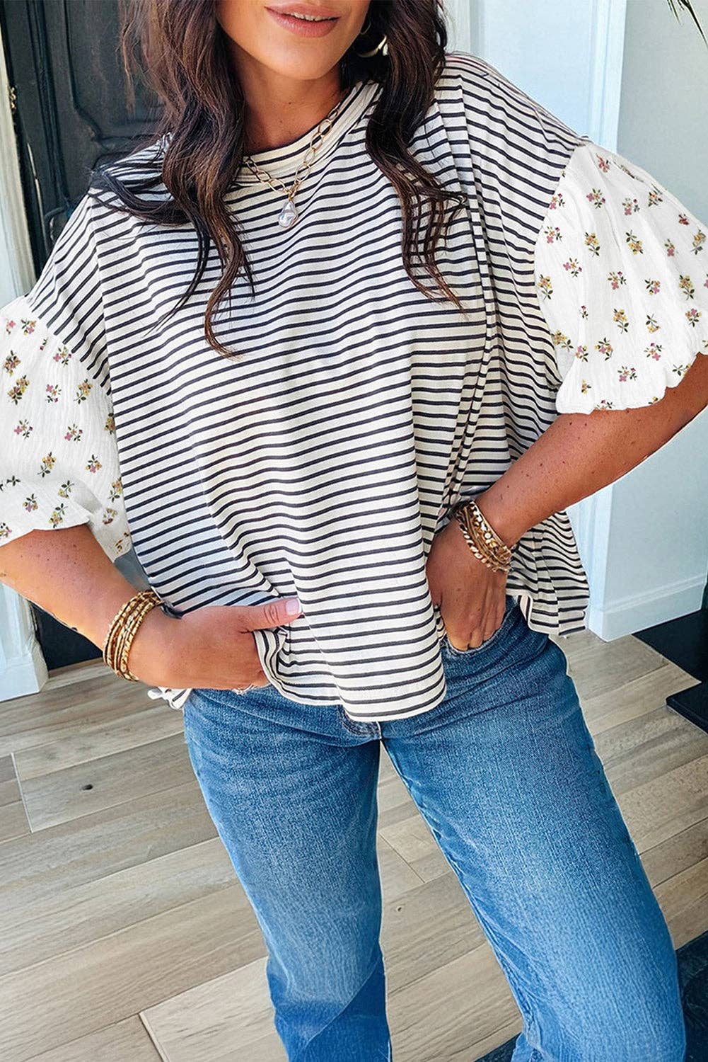 Secret Style Source - Green Stripe Floral Puff Sleeve Round Neck Loose Top